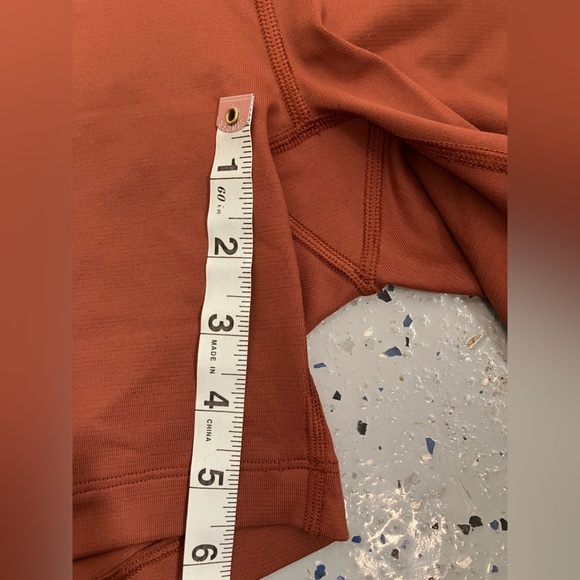 Outdoor Voices Zoom Athletic Shorts Orange Womens XXS NWT - Picture 11 of 12